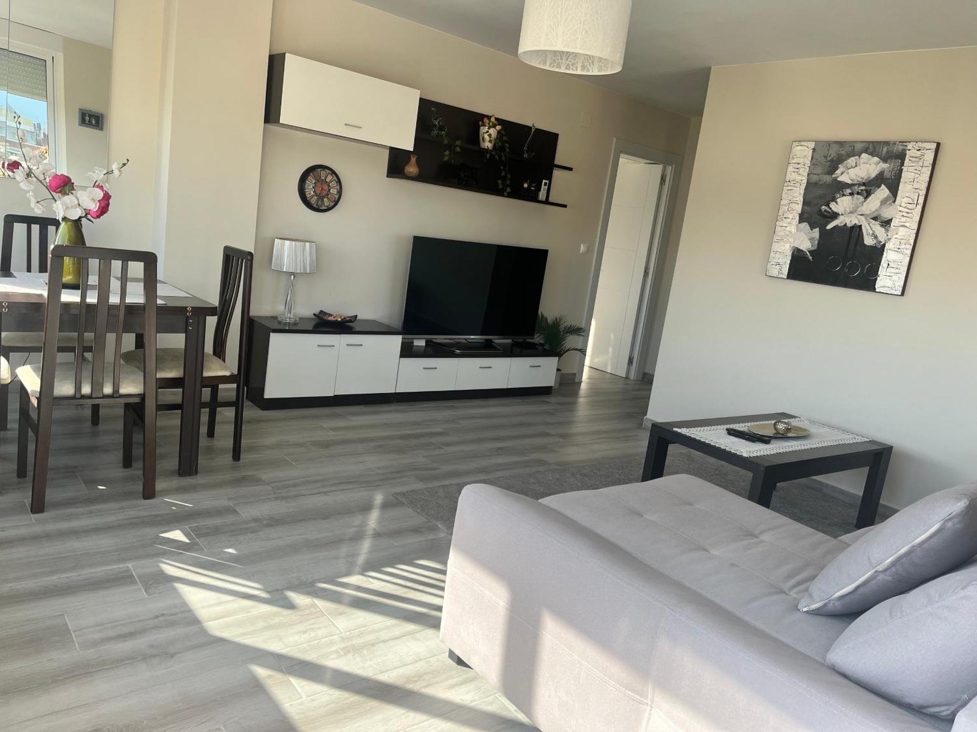 Apartamento Luxury En ฟูเอนฮิโรลา ภายนอก รูปภาพ