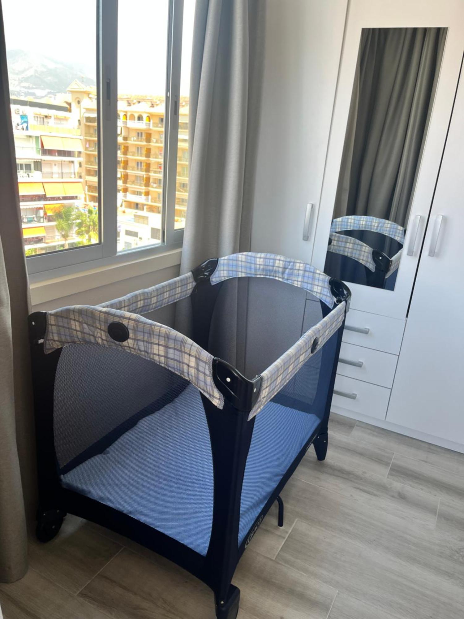 Apartamento Luxury En ฟูเอนฮิโรลา ภายนอก รูปภาพ